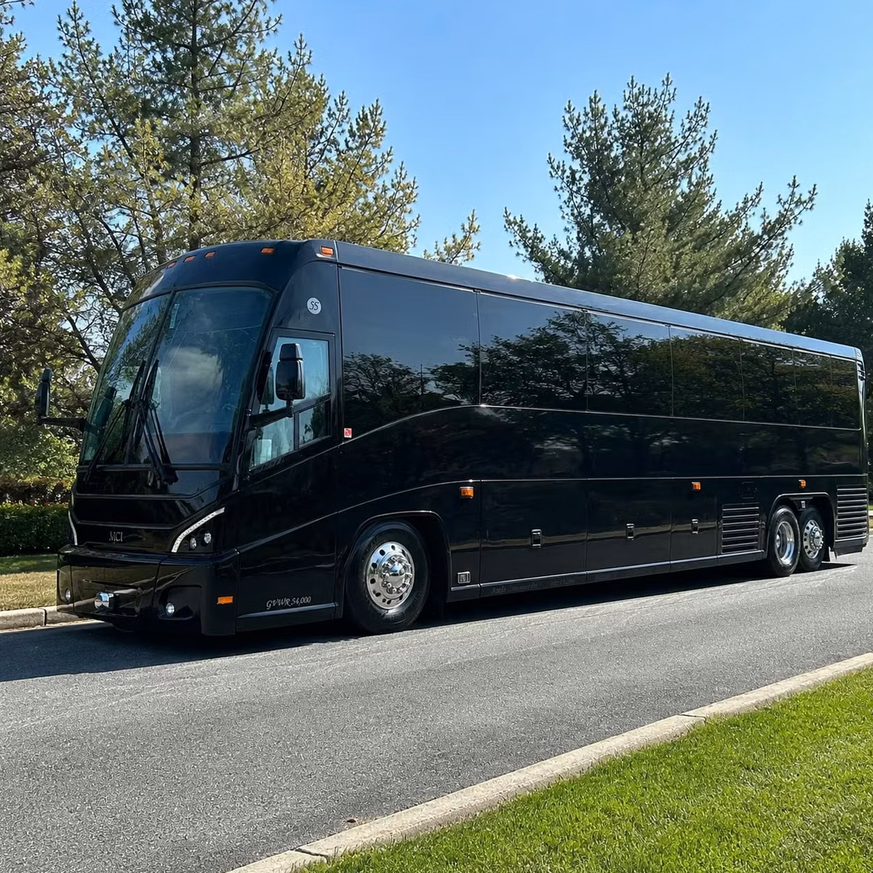 shuttle bus services for naval base san diego personnel and operations